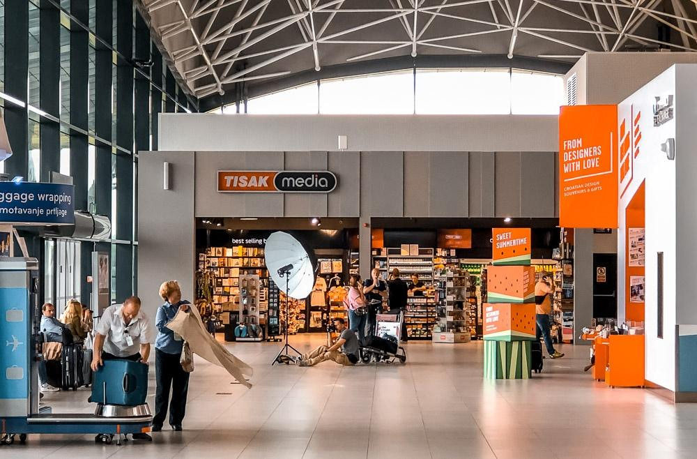 get a sim card at zagreb airport